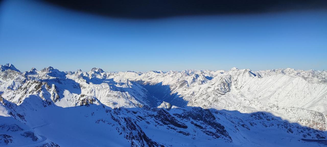 Appartement Haus Alpenrose à Sankt Leonhard im Pitztal Extérieur photo
