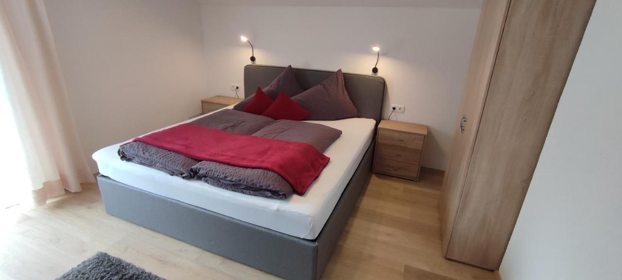 Appartement Haus Alpenrose à Sankt Leonhard im Pitztal Extérieur photo
